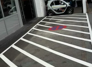 Parkplatz Und Verkehrszeichen 1